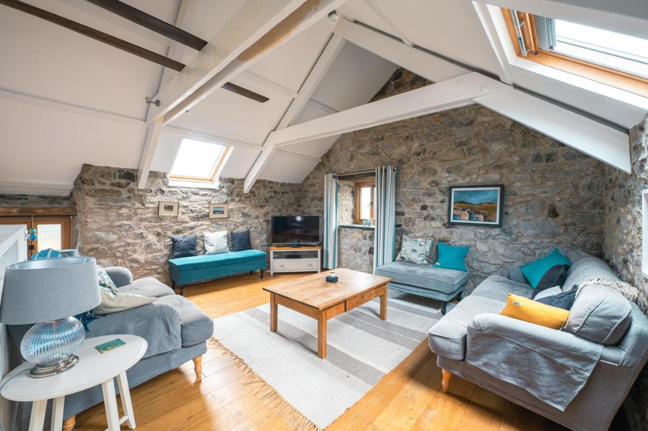 Stunning Converted Granary In Heart Of St Davids Zewnętrze zdjęcie