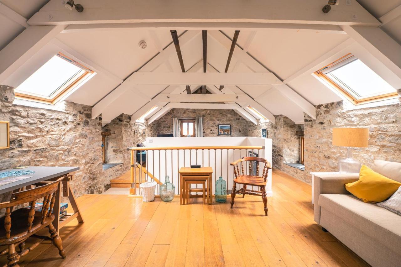 Stunning Converted Granary In Heart Of St Davids Zewnętrze zdjęcie