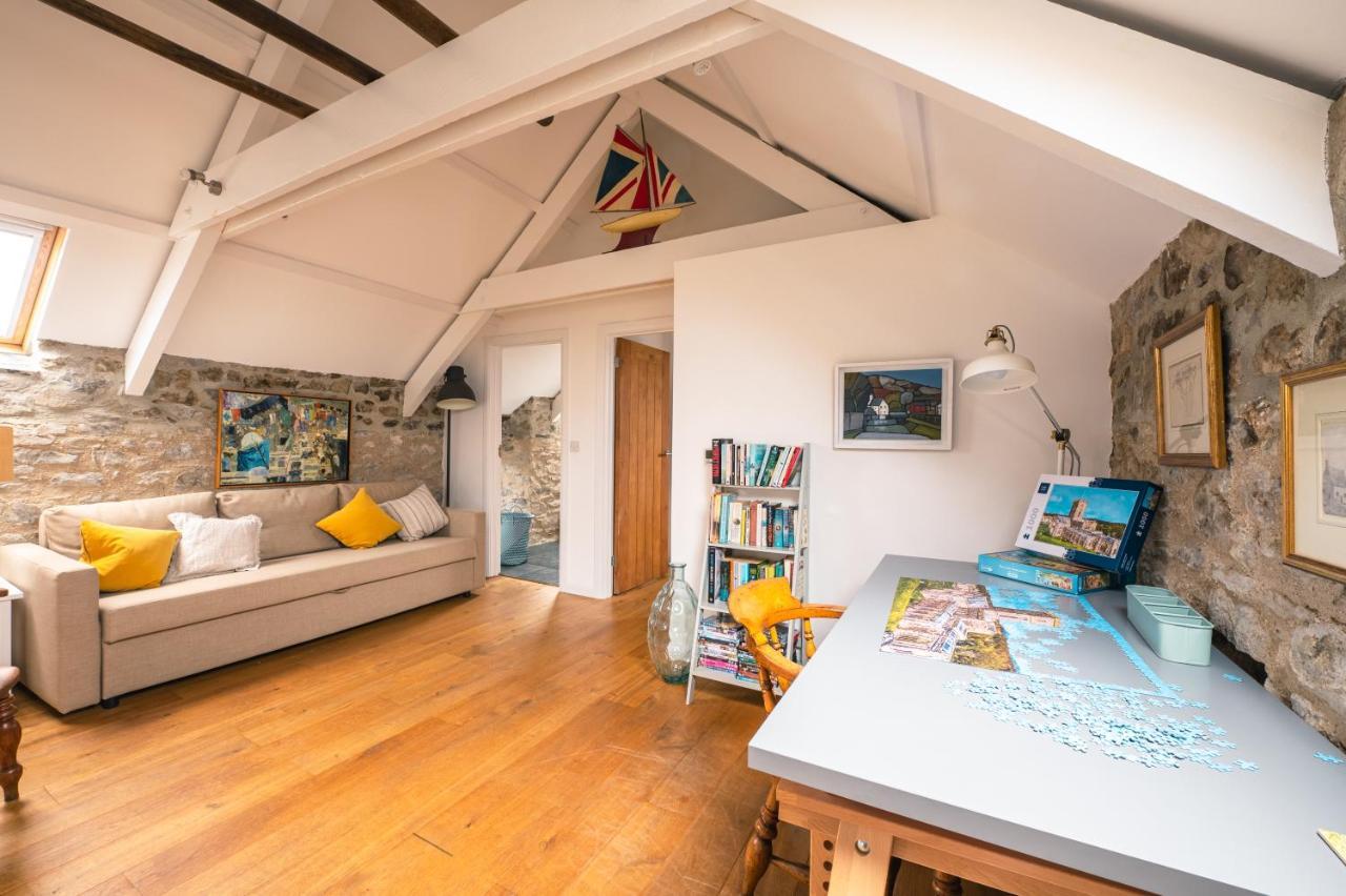 Stunning Converted Granary In Heart Of St Davids Zewnętrze zdjęcie