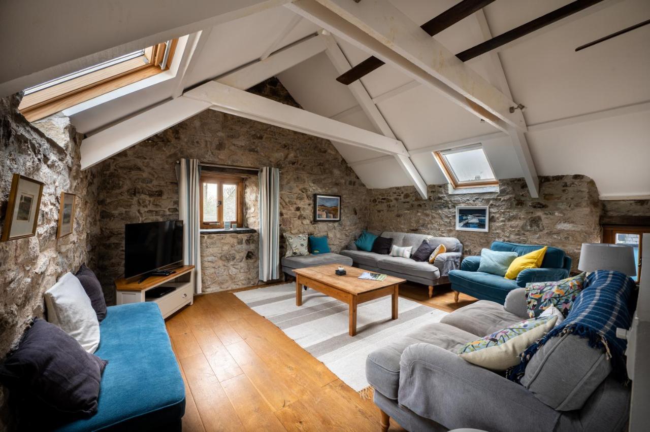 Stunning Converted Granary In Heart Of St Davids Zewnętrze zdjęcie